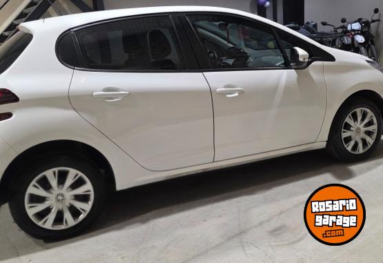 Autos - Peugeot Peugeot 208 2019 Nafta 60000Km - En Venta