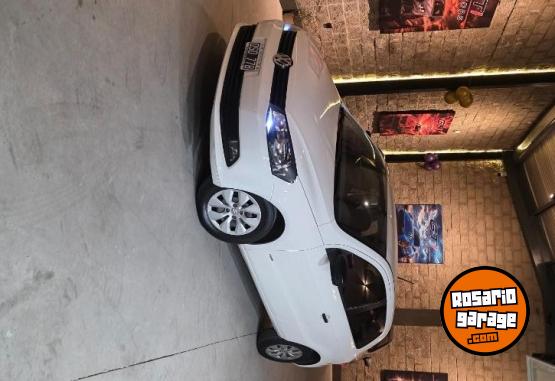 Autos - Volkswagen Volkswagen gol 2015 Nafta 63000Km - En Venta