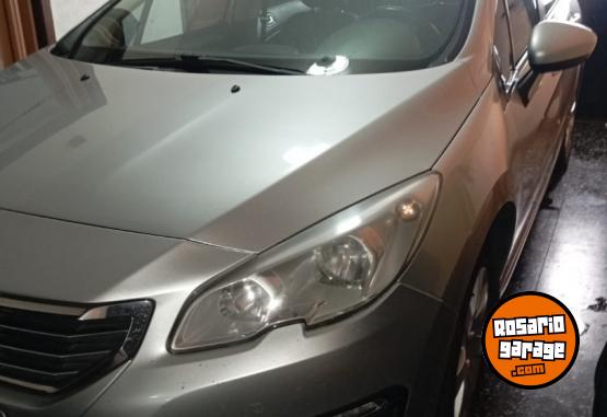 Autos - Peugeot 408 2016 GNC 180000Km - En Venta