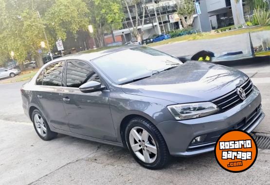 Autos - Volkswagen Advance 2.5 2014 Nafta 142000Km - En Venta