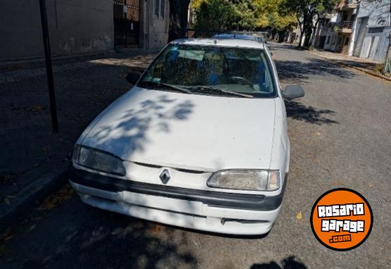 Autos - Renault 19 1997 GNC 87000Km - En Venta