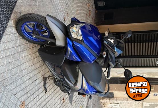 Motos - Yamaha zr125 2024 Nafta 9700Km - En Venta