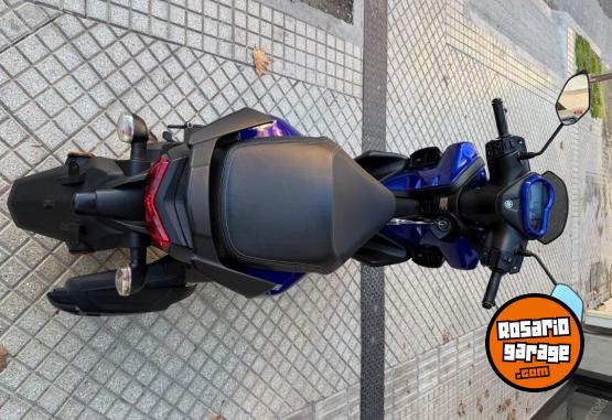Motos - Yamaha zr125 2024 Nafta 9700Km - En Venta