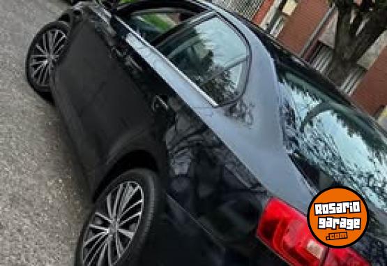 Autos - Volkswagen vento 2012 Diesel 144000Km - En Venta