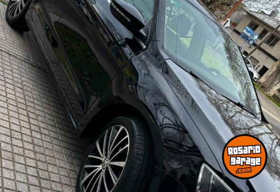 Autos - Volkswagen vento 2012 Diesel 144000Km - En Venta