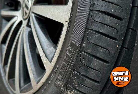 Autos - Volkswagen vento 2012 Diesel 144000Km - En Venta