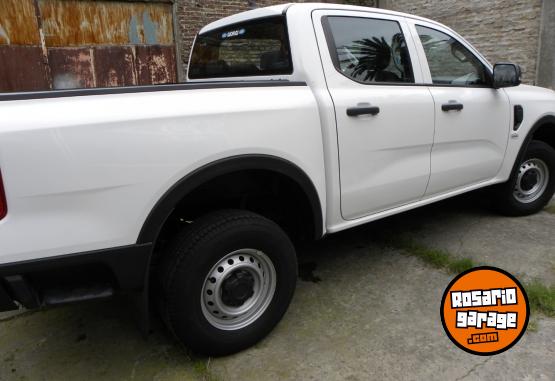 Camionetas - Ford Ranger XL 2.0 4x2 2024 Diesel 11000Km - En Venta
