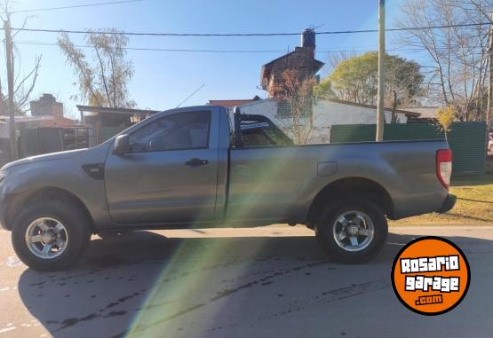 Camionetas - Ford Ranger xl 2015 Diesel 160000Km - En Venta