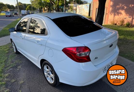 Autos - Ford KA SEL 1.5 4P 2018 Nafta 120000Km - En Venta