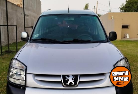 Utilitarios - Peugeot Partner Patagonica 2010 Diesel 270000Km - En Venta