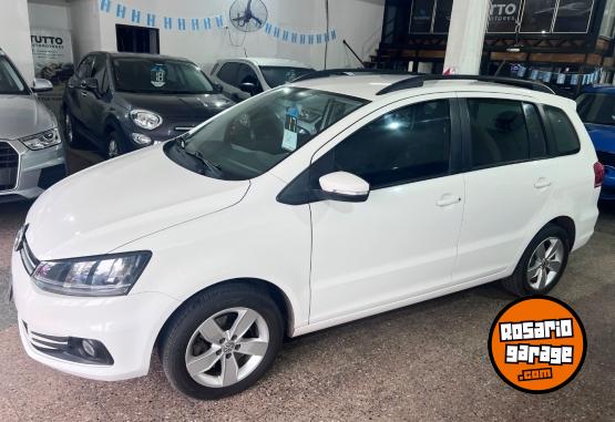 Autos - Volkswagen Suran trendline 2017 GNC 115000Km - En Venta