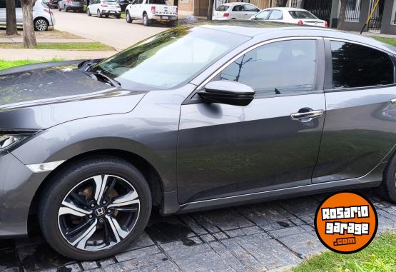 Autos - Honda Civic 2017 Nafta 135000Km - En Venta