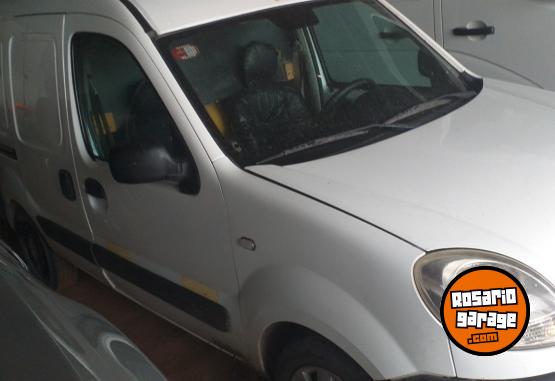 Utilitarios - Renault KANGOO FURGÓN BASE GNC 2010 GNC 222222Km - En Venta