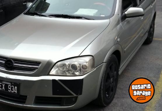 Autos - Chevrolet Astra cola corta 2005 GNC 270000Km - En Venta