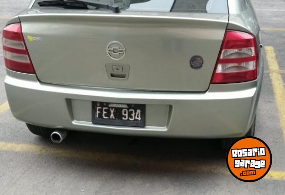 Autos - Chevrolet Astra cola corta 2005 GNC 270000Km - En Venta