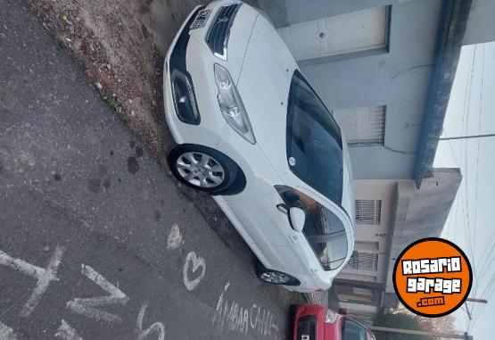 Autos - Peugeot 408 active 2016 Nafta 154000Km - En Venta