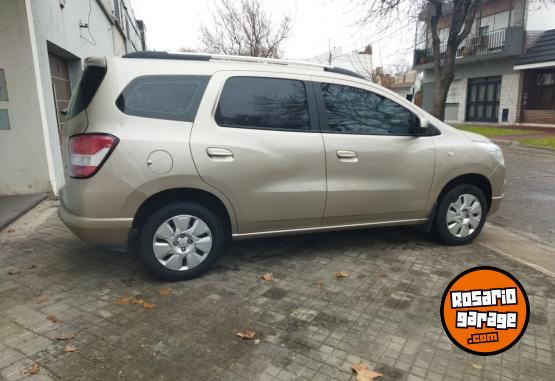 Autos - Chevrolet SPIN 2012 Nafta 90000Km - En Venta