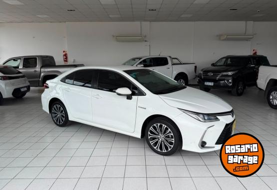 Autos - Toyota Corolla Seg Hybrid 2021 Electrico / Hibrido 200000Km - En Venta