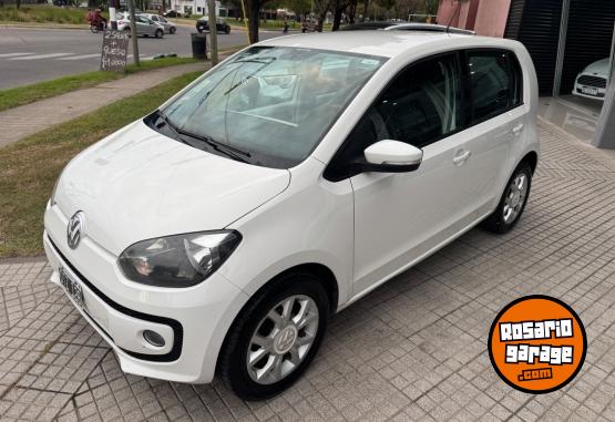 Autos - Volkswagen UP HIGH 1.0 5P 2015 Nafta 170000Km - En Venta
