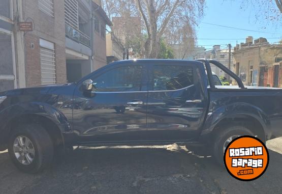 Camionetas - Nissan Frontier 2017 Diesel 97000Km - En Venta