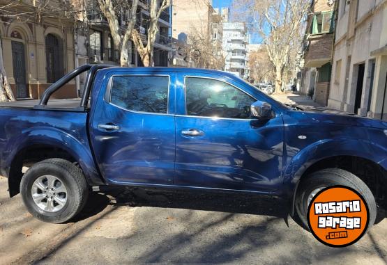 Camionetas - Nissan Frontier 2017 Diesel 97000Km - En Venta