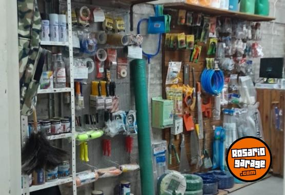 Herramientas - Vendo fondo de comercio de ferretería - En Venta