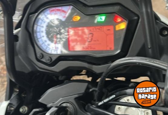 Motos - Benelli TRK 2022 Nafta 6637Km - En Venta