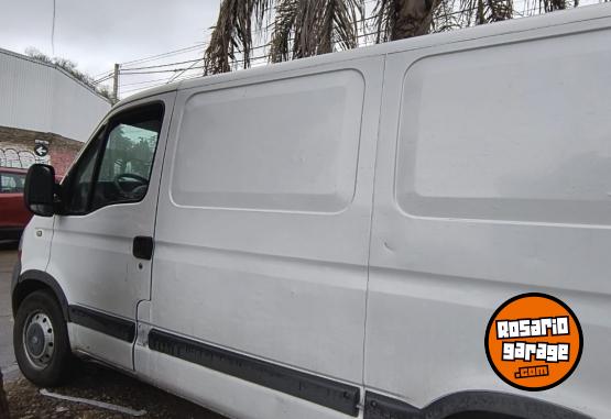 Utilitarios - Renault Master 2013 Diesel 111111Km - En Venta