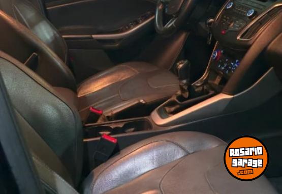 Autos - Ford FOCUS III L16 2015 Nafta 152000Km - En Venta