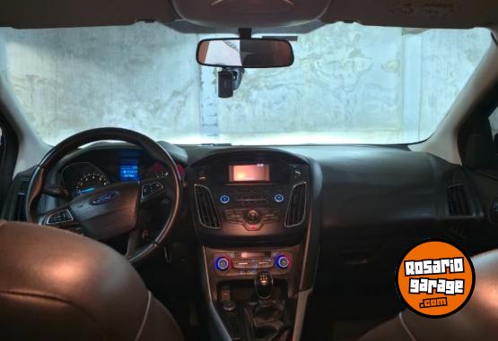 Autos - Ford FOCUS III L16 2015 Nafta 152000Km - En Venta