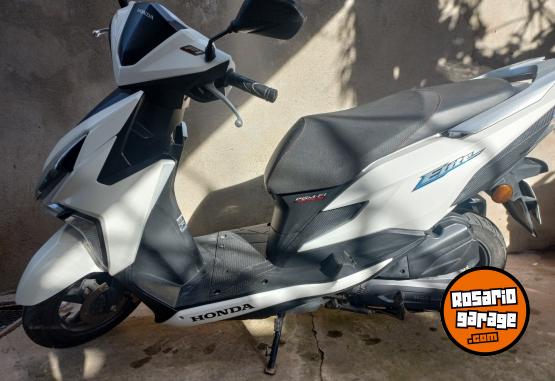 Motos - Honda Elite 2018 Nafta 10000Km - En Venta
