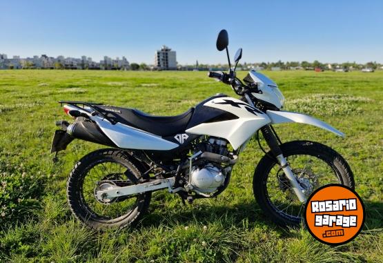 Autos - Honda XR 2017 Nafta 50000Km - En Venta