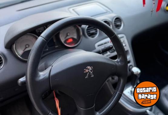 Autos - Peugeot 408 ALLURE + NAV 2015 Nafta 155000Km - En Venta