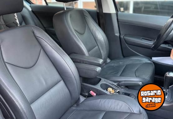 Autos - Peugeot 408 ALLURE + NAV 2015 Nafta 155000Km - En Venta