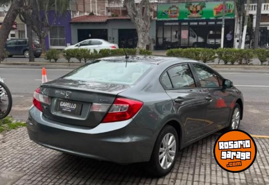 Autos - Honda Civic LXS 1.8 2015 Nafta 147000Km - En Venta