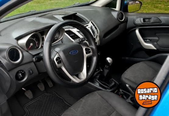 Autos - Ford Fiesta kinetic titanium 2013 GNC 160000Km - En Venta