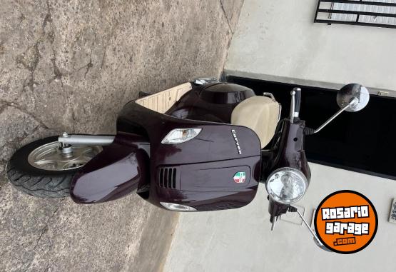 Motos - Corven Milano 2021 Nafta 8200Km - En Venta