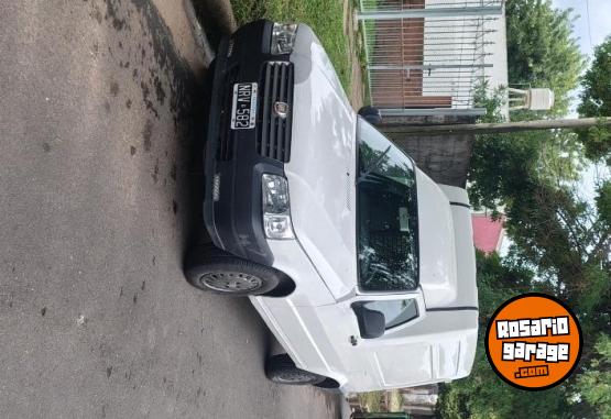 Utilitarios - Fiat Fiorino 2014 Nafta 118000Km - En Venta