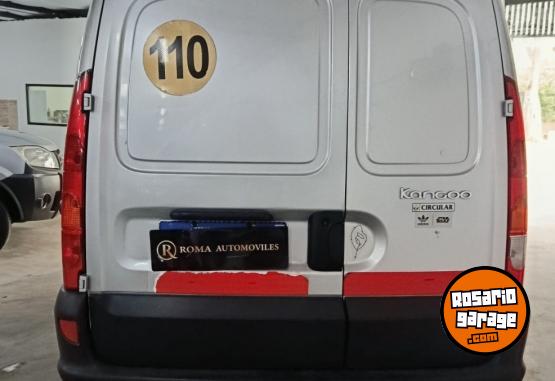 Utilitarios - Renault KANGOO 5 ASIENTOS 2018 GNC 136000Km - En Venta