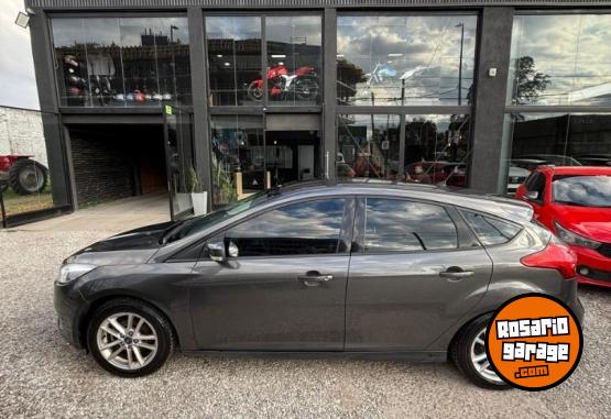 Autos - Ford FOCUS 1.6 S III 2016 GNC 151000Km - En Venta