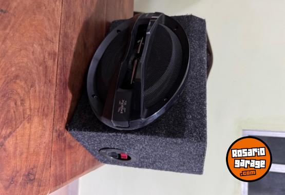 Accesorios para Autos - Parlantes y potencia Sony - En Venta