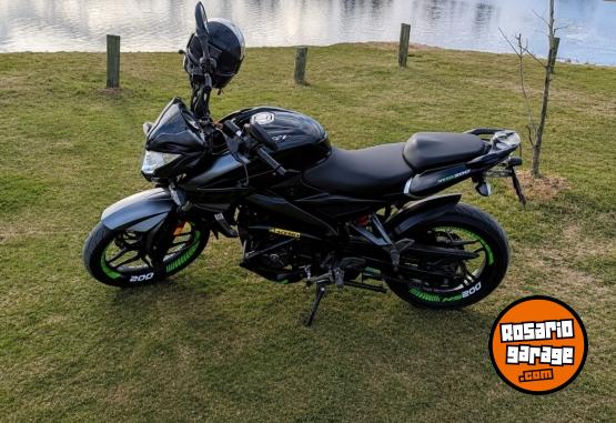 Motos - Bajaj Rouser 200 2019 Nafta 20000Km - En Venta