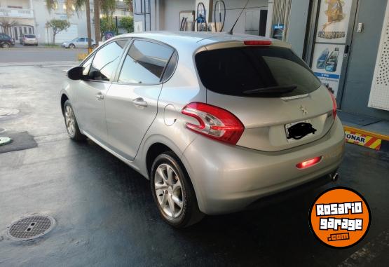 Autos - Peugeot 208 Allure Plus Touchscr 2013 Nafta 129Km - En Venta