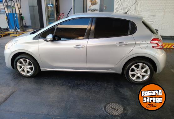 Autos - Peugeot 208 Allure Plus Touchscr 2013 Nafta 129Km - En Venta