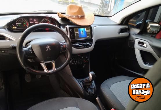 Autos - Peugeot 208 Allure Plus Touchscr 2013 Nafta 129Km - En Venta