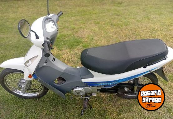 Motos - Corven 110 2021 Nafta 17000Km - En Venta