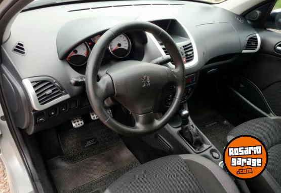Autos - Peugeot 207 feline 1.6 2013 GNC 143000Km - En Venta