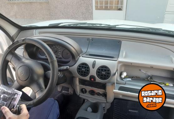 Utilitarios - Renault Kangoo 1.6 2010 GNC 200000Km - En Venta