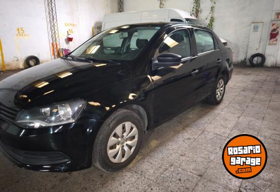 Autos - Volkswagen VOYAGE 2015 Nafta 300000Km - En Venta