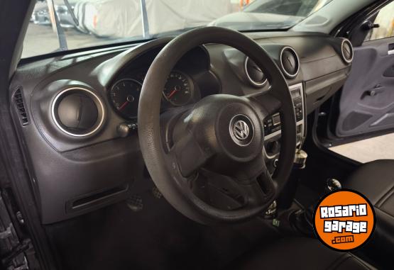 Autos - Volkswagen VOYAGE 2015 Nafta 300000Km - En Venta